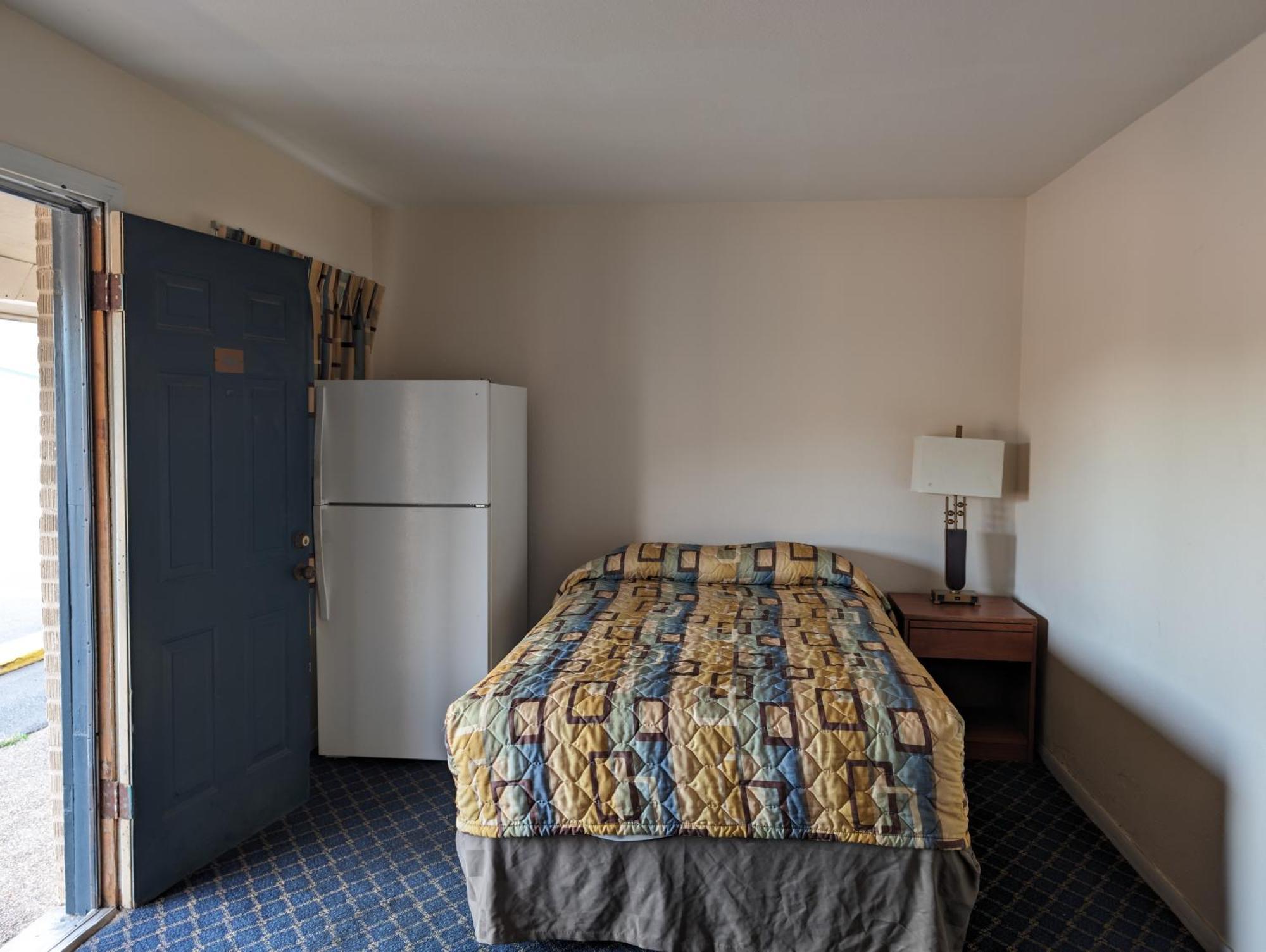 Economy Inn Kingsville Exteriör bild