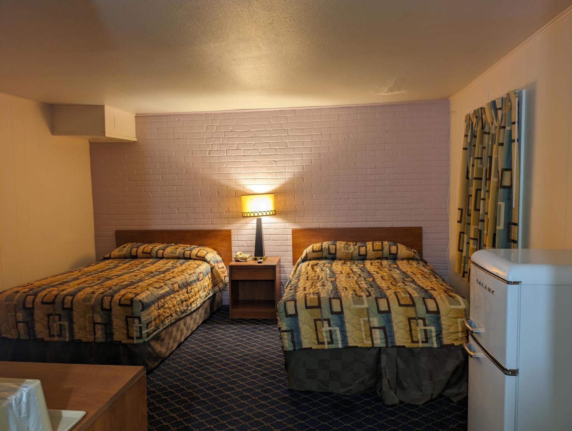 Economy Inn Kingsville Exteriör bild